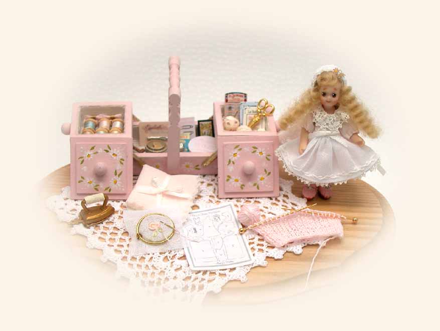 ミニチュアビスクドール 3