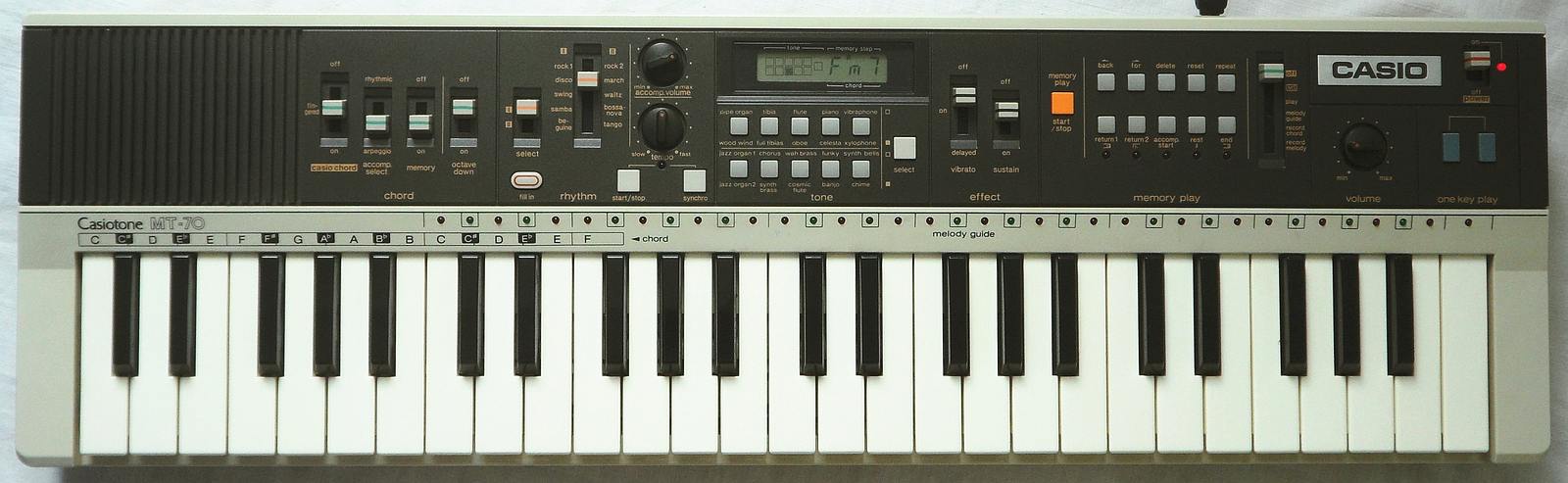 Casio MT-70