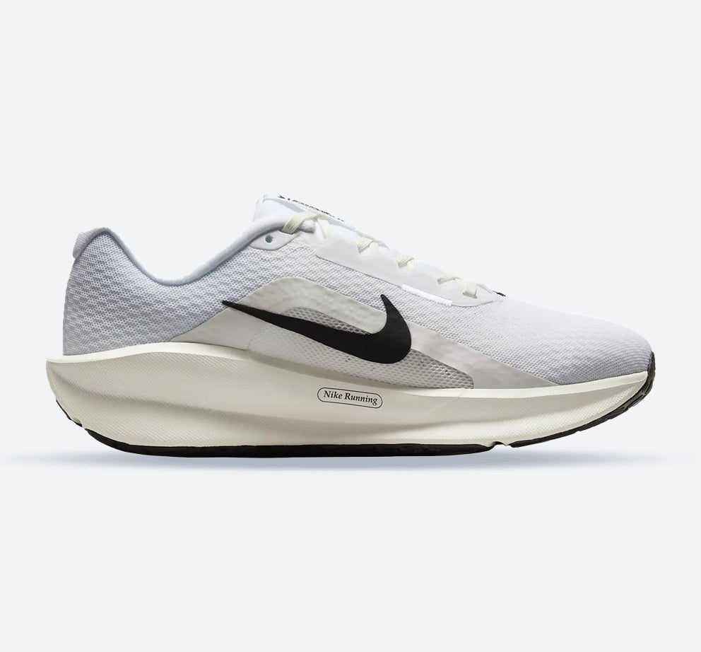 Women's Wide Fit Nike FZ3088-100 Downshifter 13 Sneakers | Nike
