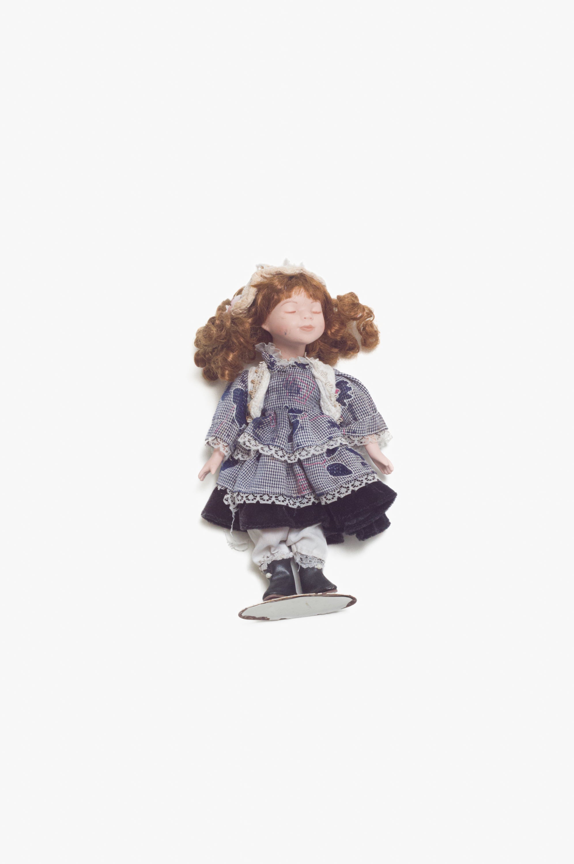 vintage doll – writtenbyby.com