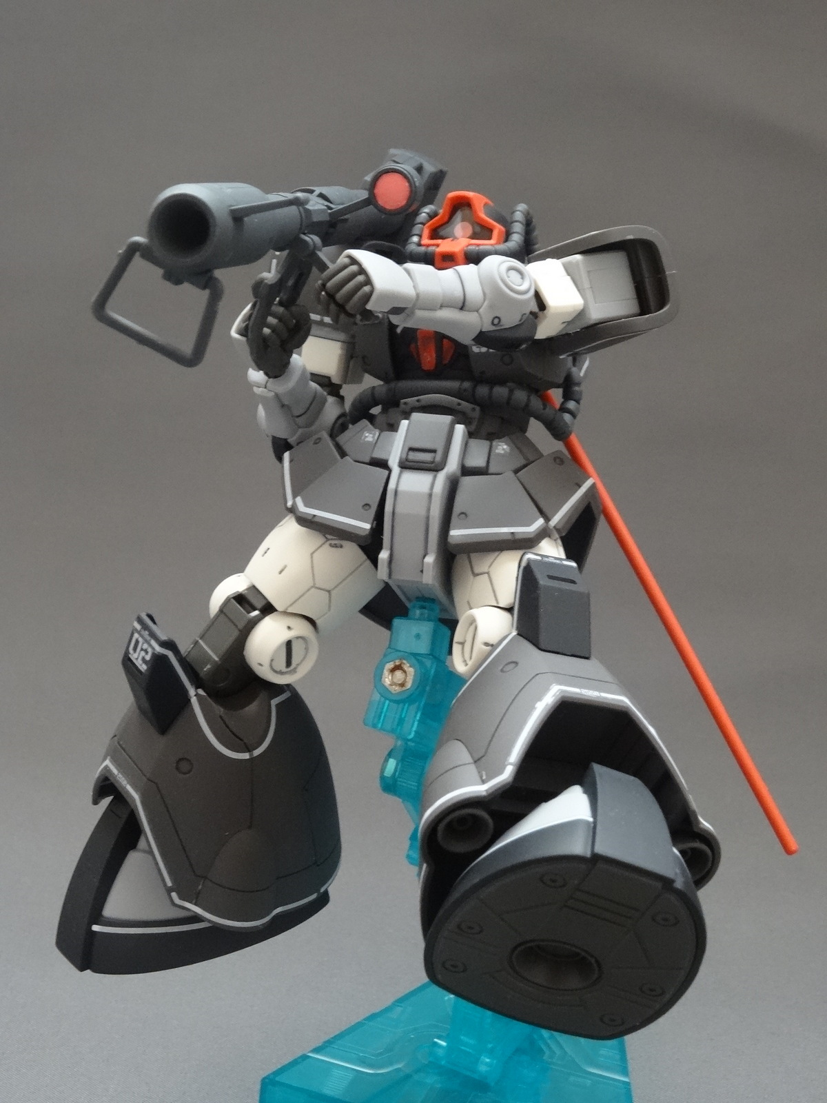 YMS-08B ドム試作実験機 （1/144 HG） – ヤスリはいらない （since