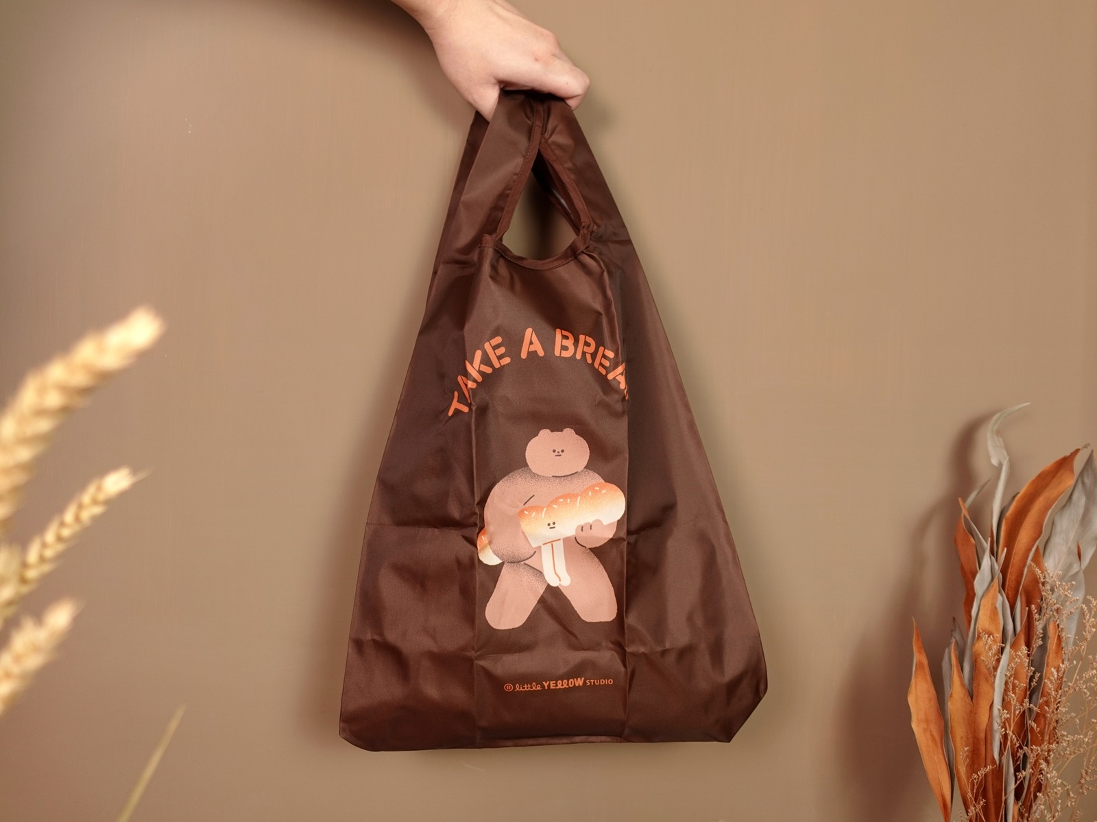 台湾 Furry Zoo 撥水加工・収納可能エコバッグ - パンとシャドウベア