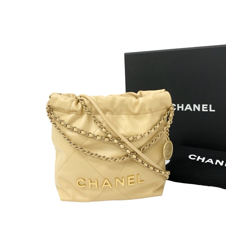 CHANEL（シャネル）のお買取に自信があります | ブランド服の宅配買取