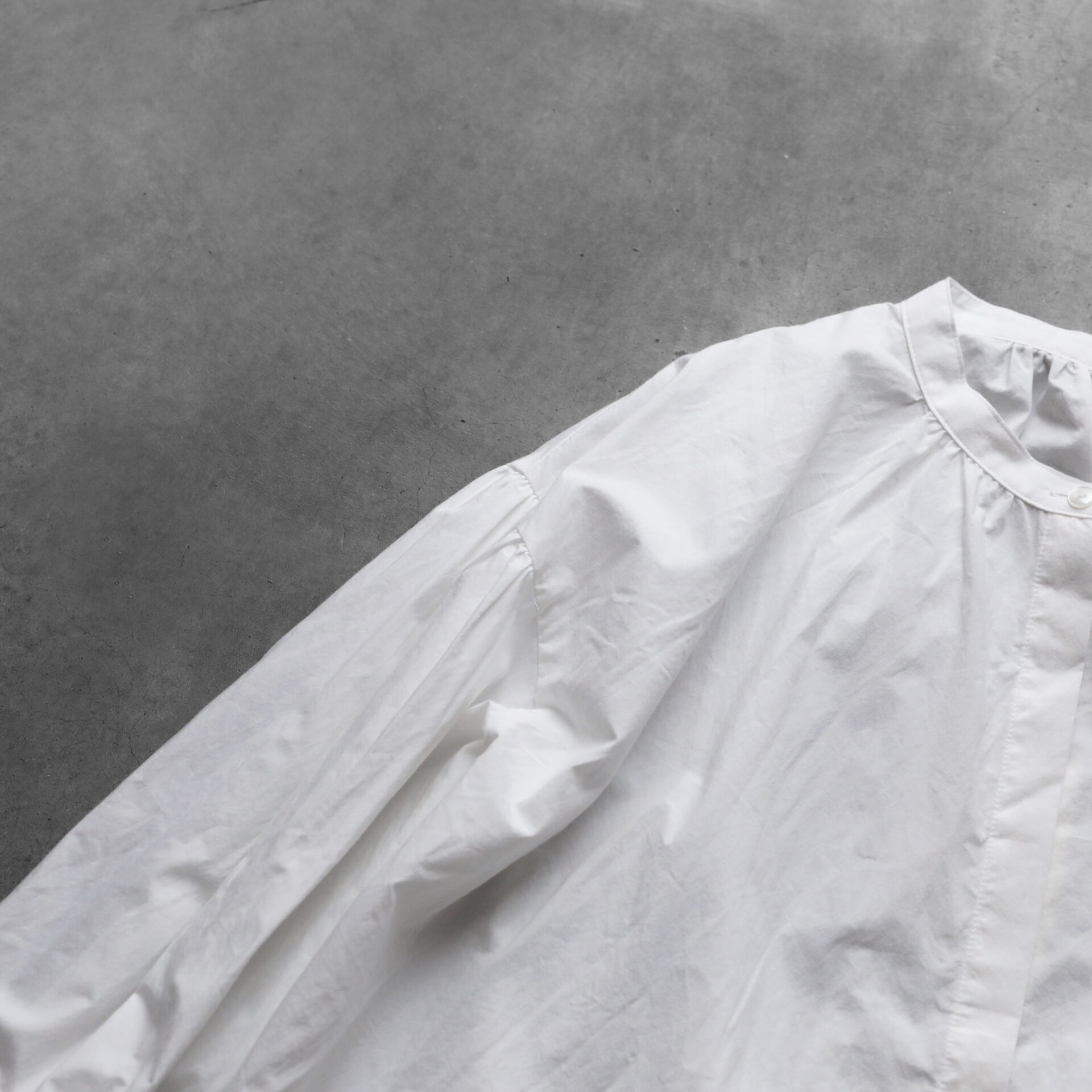 オーガニックコットンバルーンスリーブワイドブラウス U106が再入荷