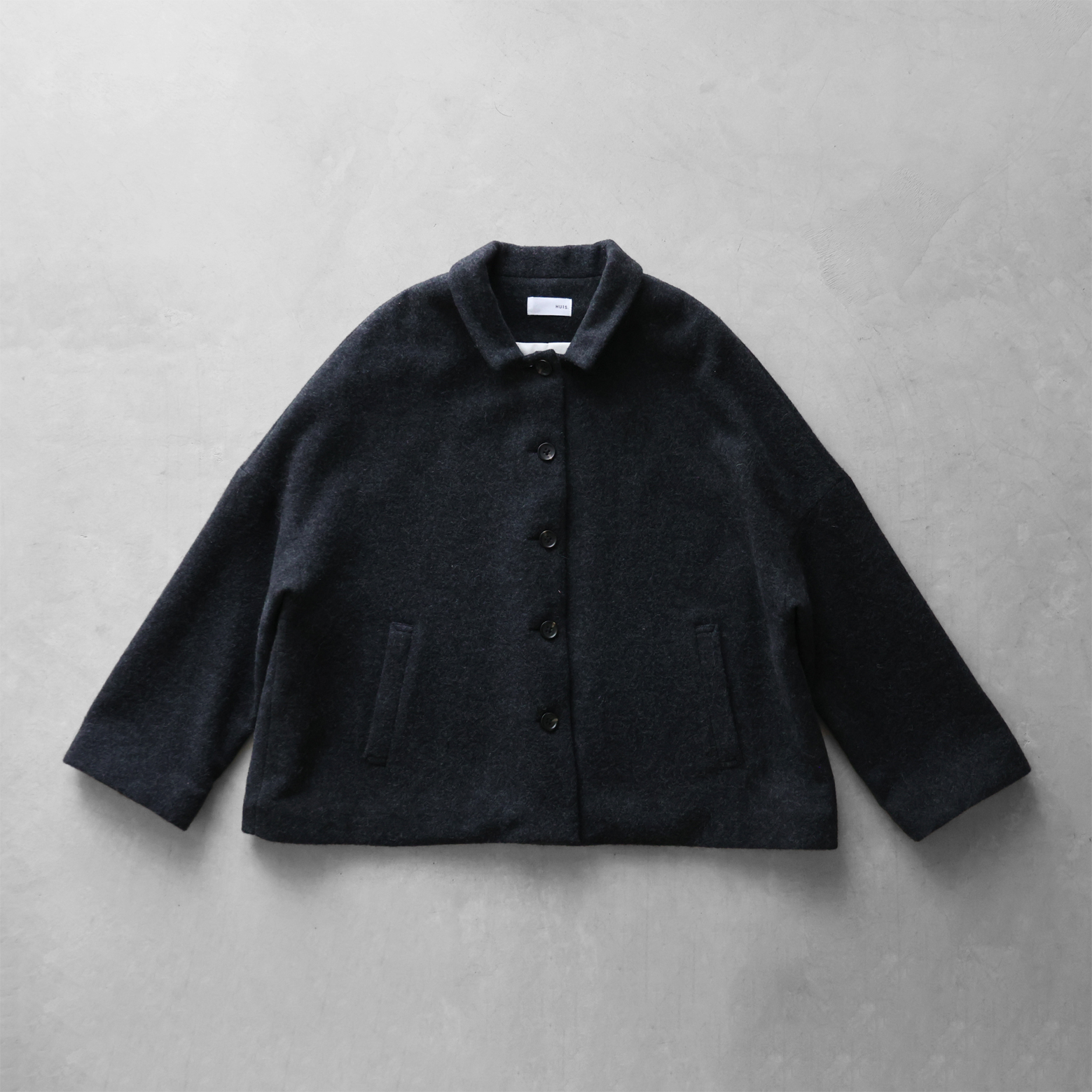 HUIS×尾州”縮絨ウールフランネルワイドショートコート 311をリリース