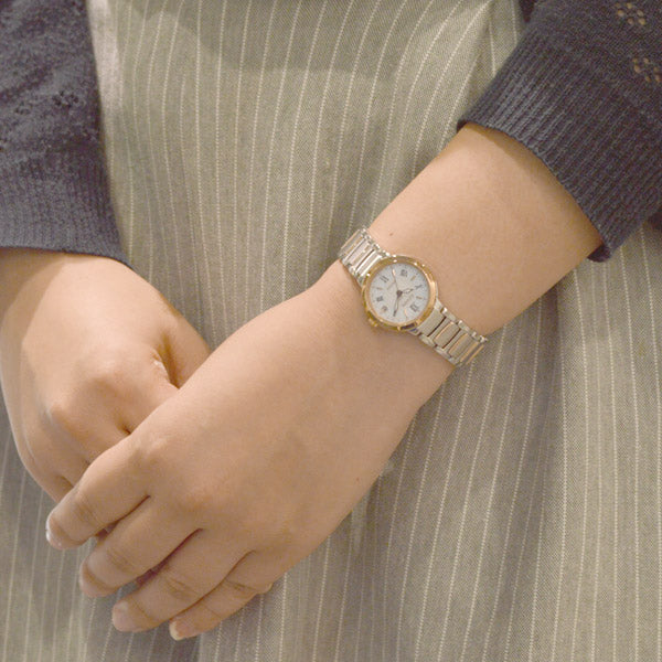 シチズン エクシード EXCEED エコドライブ ES9324-51W レディース