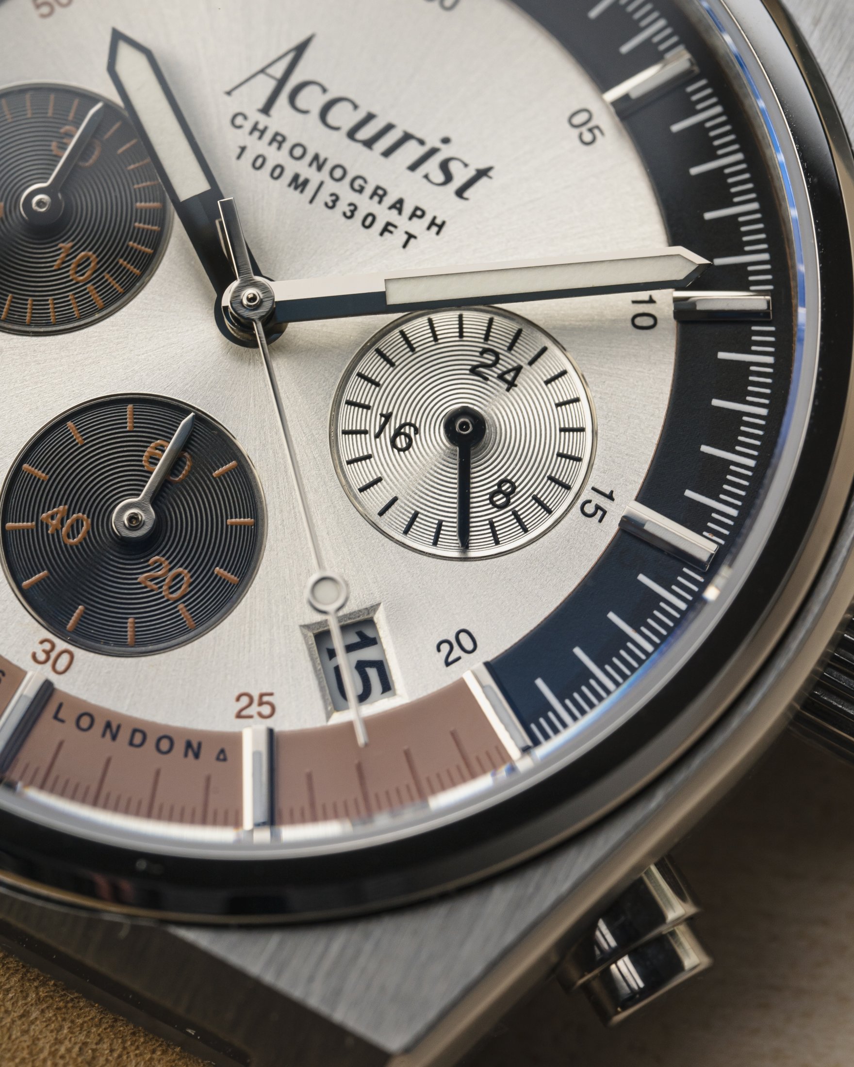 Accurist Origin Men's Chronograph Review - 12&60