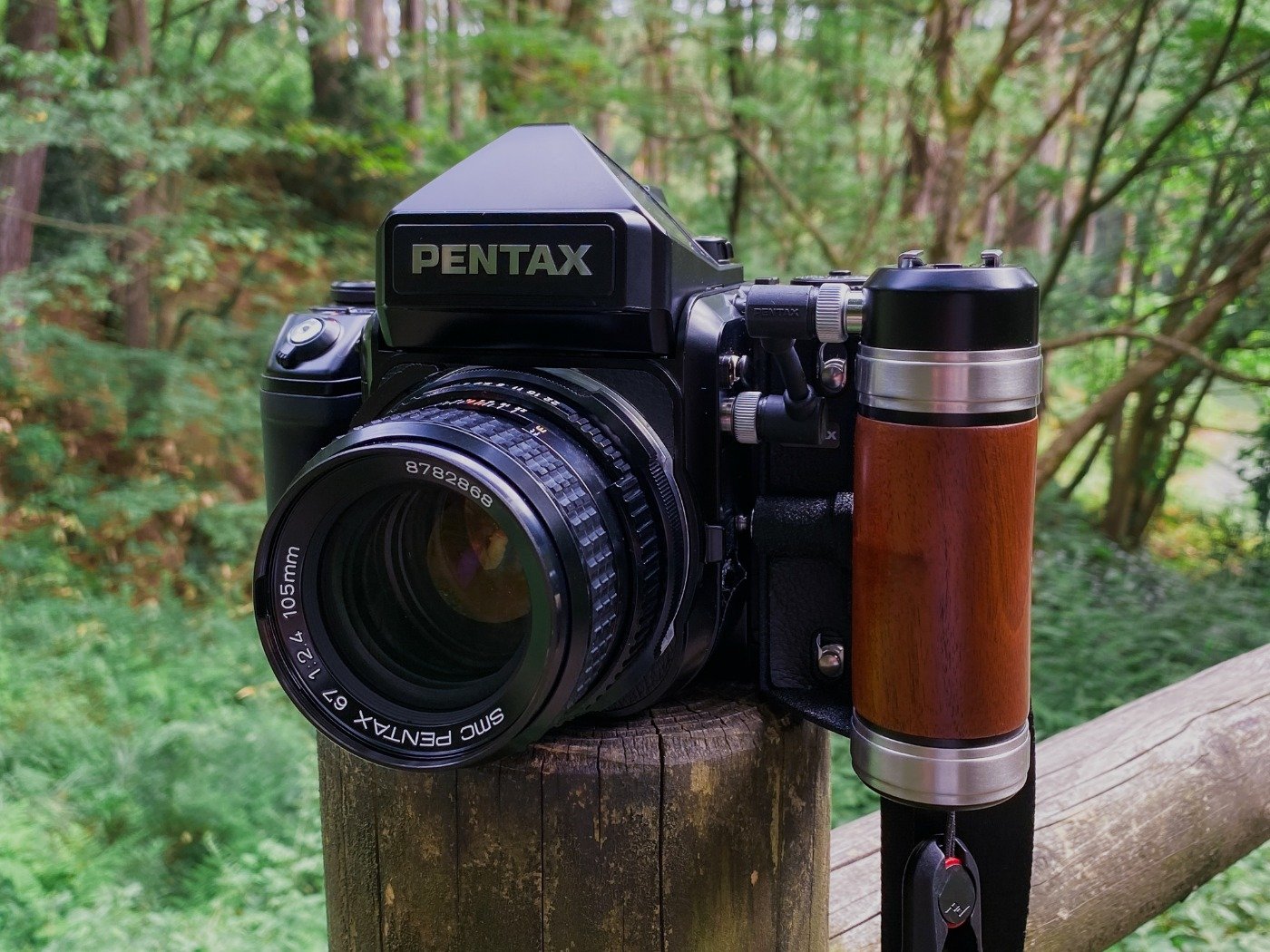 中判フィルムカメラ『PENTAX 67II（通称バケペン）』を買った理由と