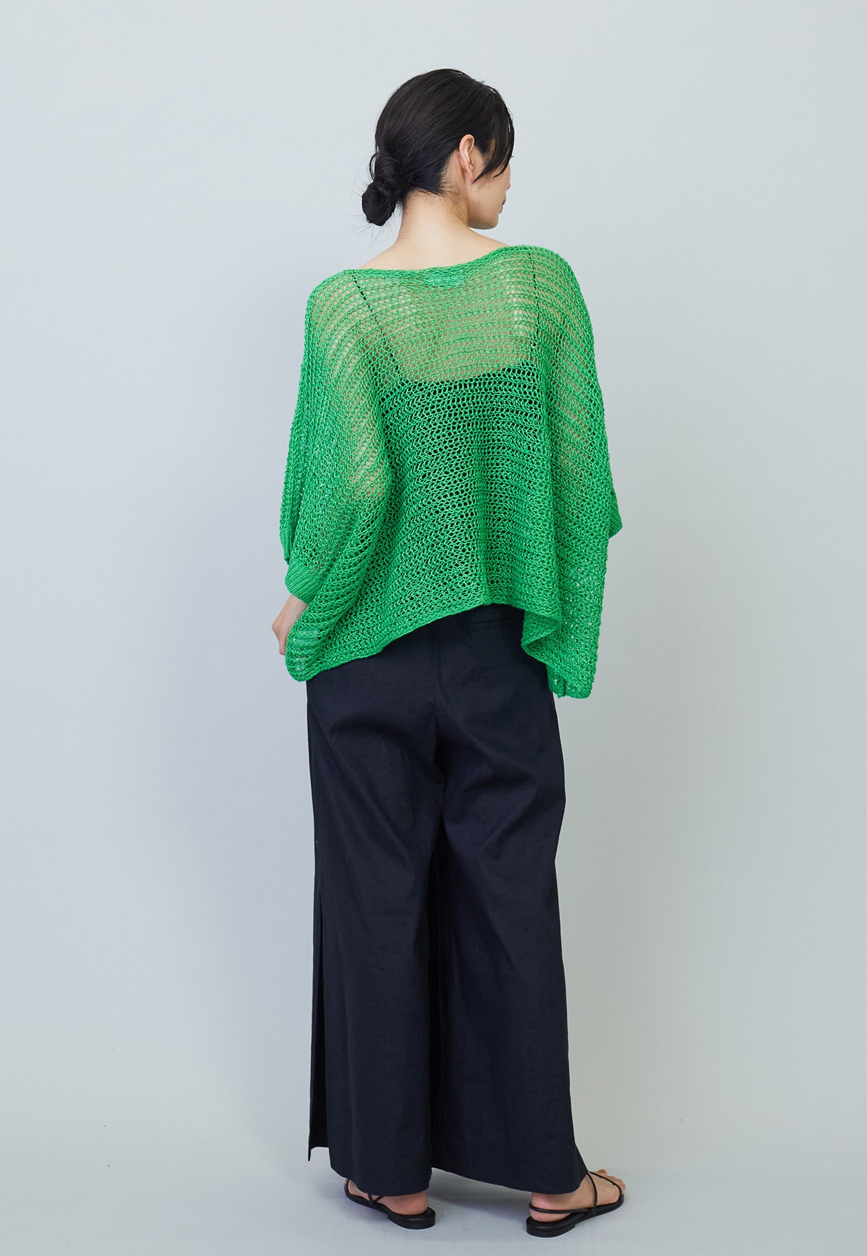 リネンオーバーポンチョニット】｜1er Arrondissement（プルミエ