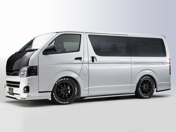 ハイエース用 ファブレス ヴァローネ MC-9 17インチホイール＆タイヤ