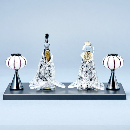 雛人形 Glass studio MIGAKI レース紋様 金彩飾り雛｜出産祝い・ベビー