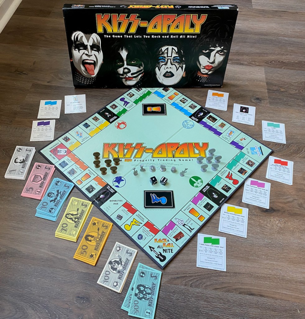 KISS-OPOLY – 2 Loud 2 Old Music