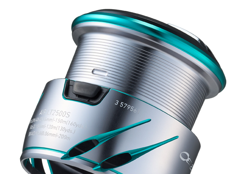 エメラルダス AIR(リール)｜DAIWA