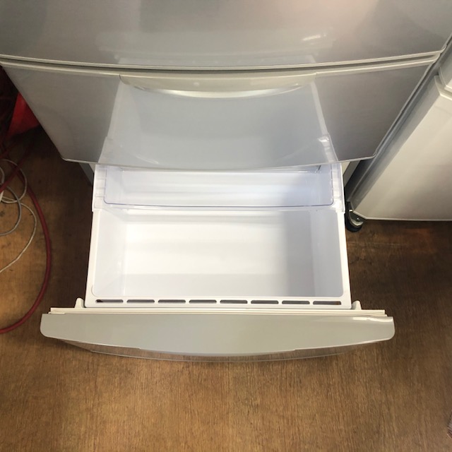 2014年製 アクア 3ドア冷凍冷蔵庫 AQR-271C(S) | 中古家電と中古家具