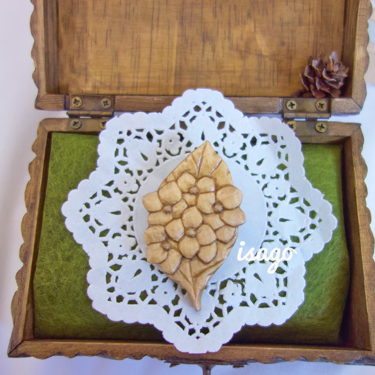 木彫りのティッシュケース あじさい | 木を彫る日々