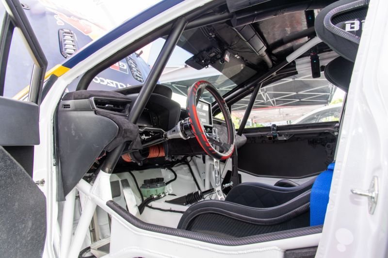 ADVAN×VERTEXコラボレーションステアリング 本革仕様