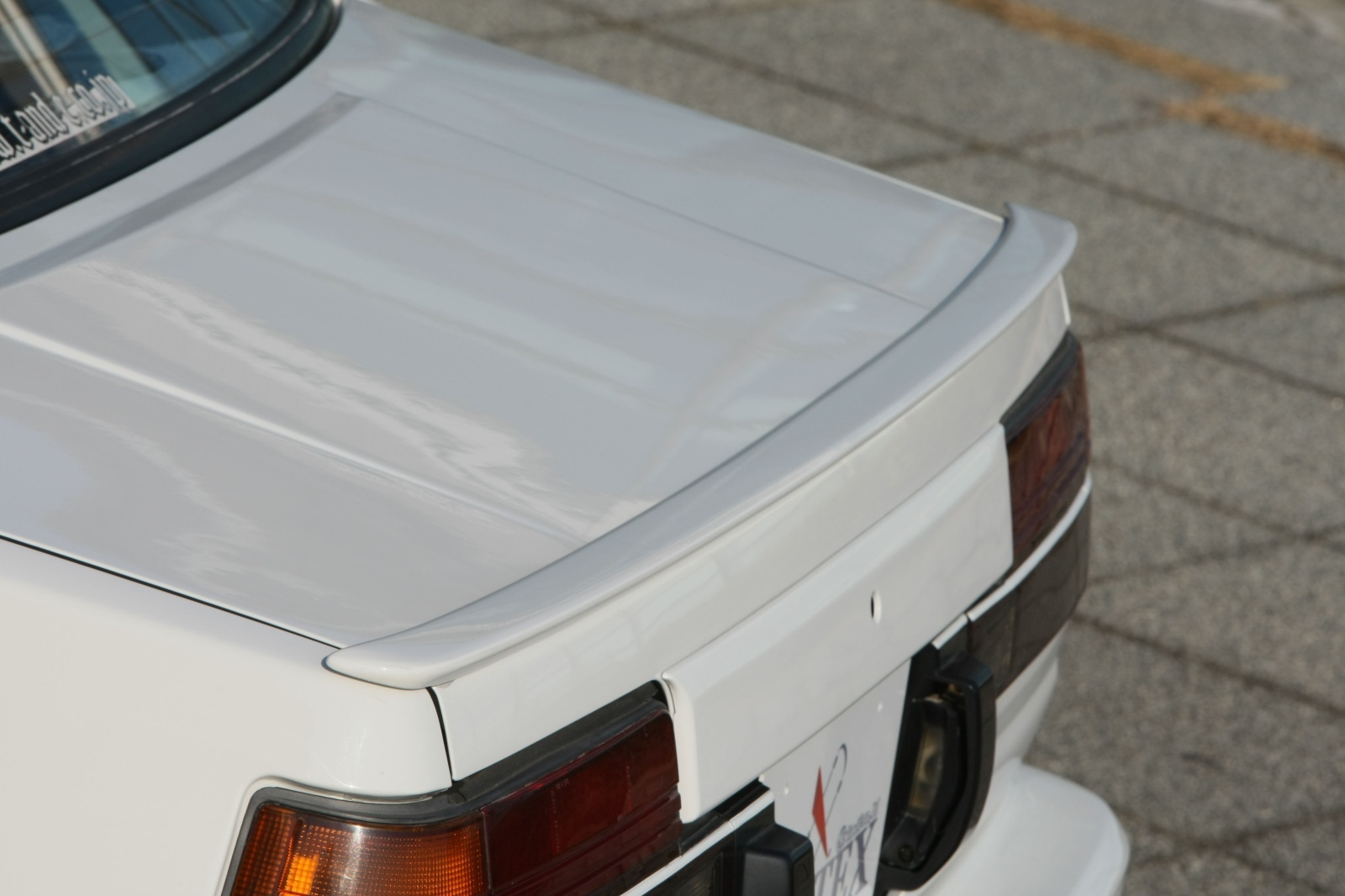 VERTEX AE86 LEVIN リアスポイラー