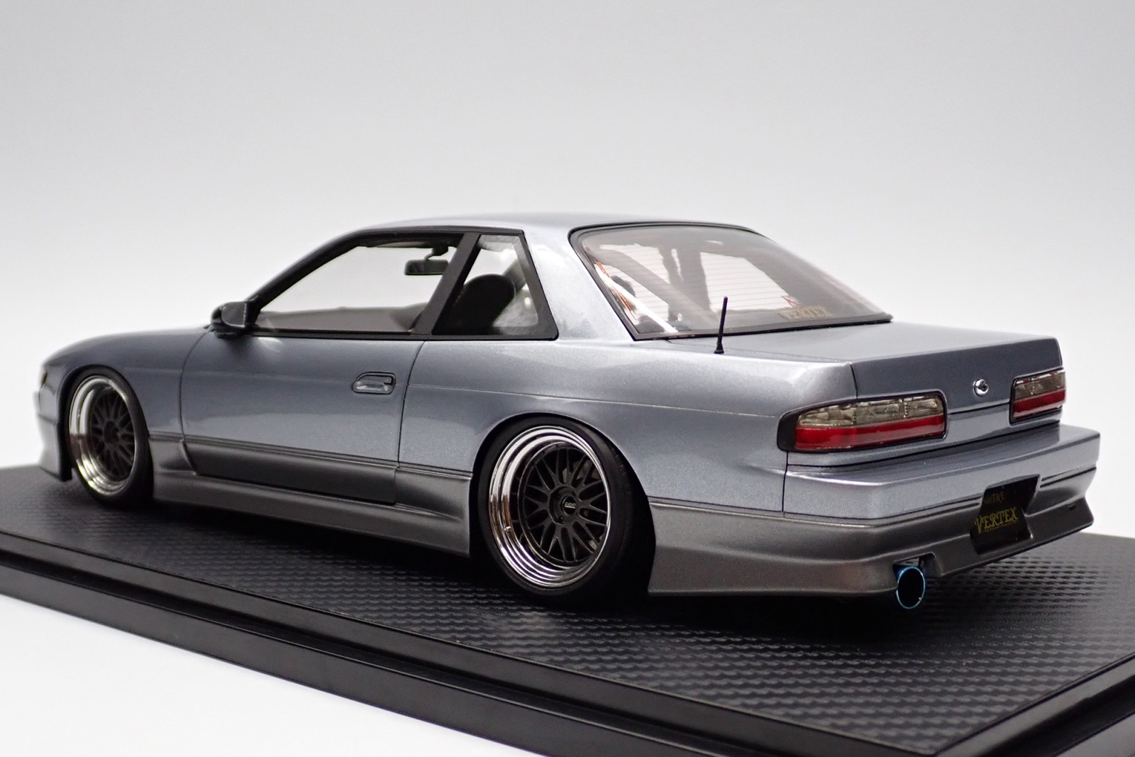 イグニッションモデル 1／18スケール VERTEX S13 SILVIA