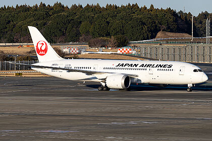 JA833J Japan Airlines Boeing 787-8 Dreamliner | Planespotters.net