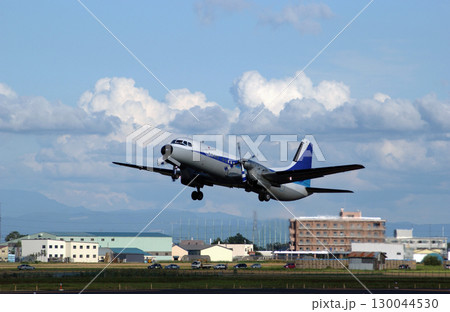 YS-11 プロペラ機の写真素材 - PIXTA