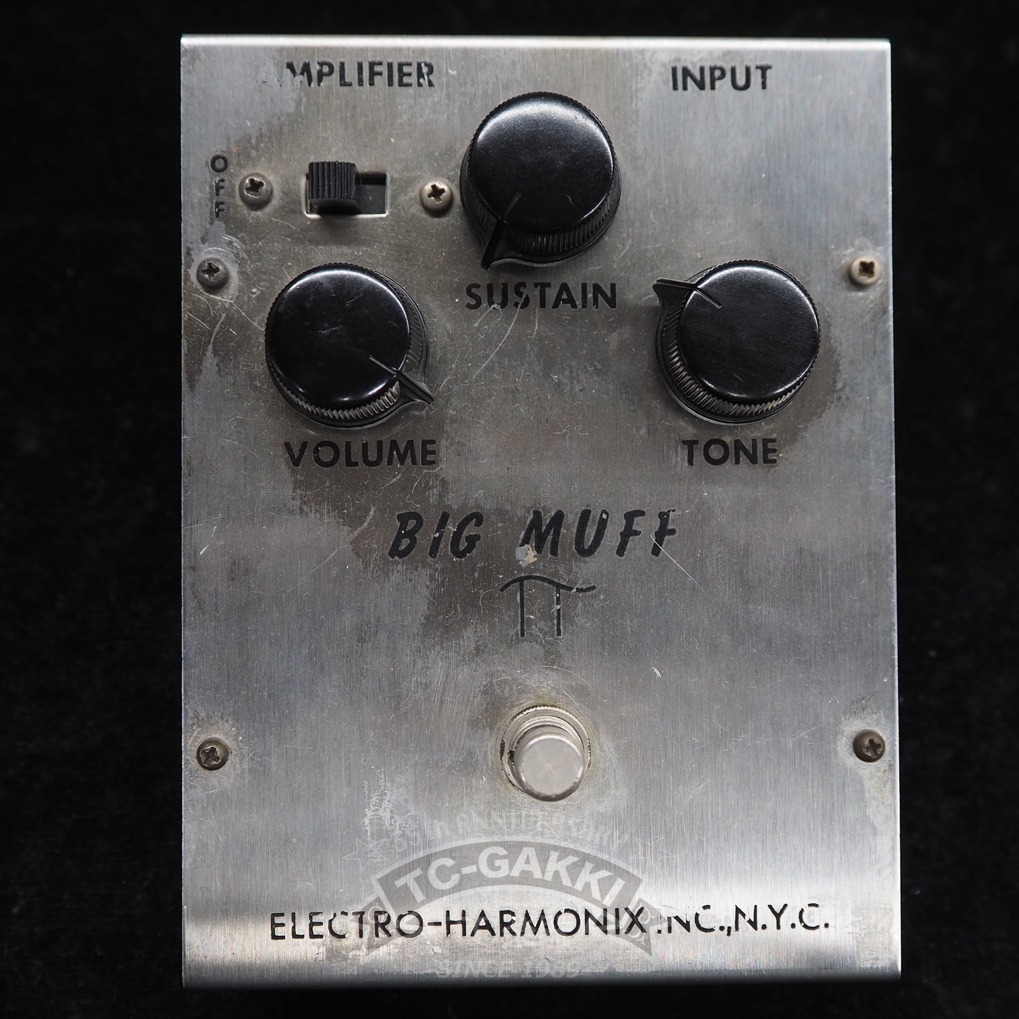 BIG MUFF π “1st Triangle