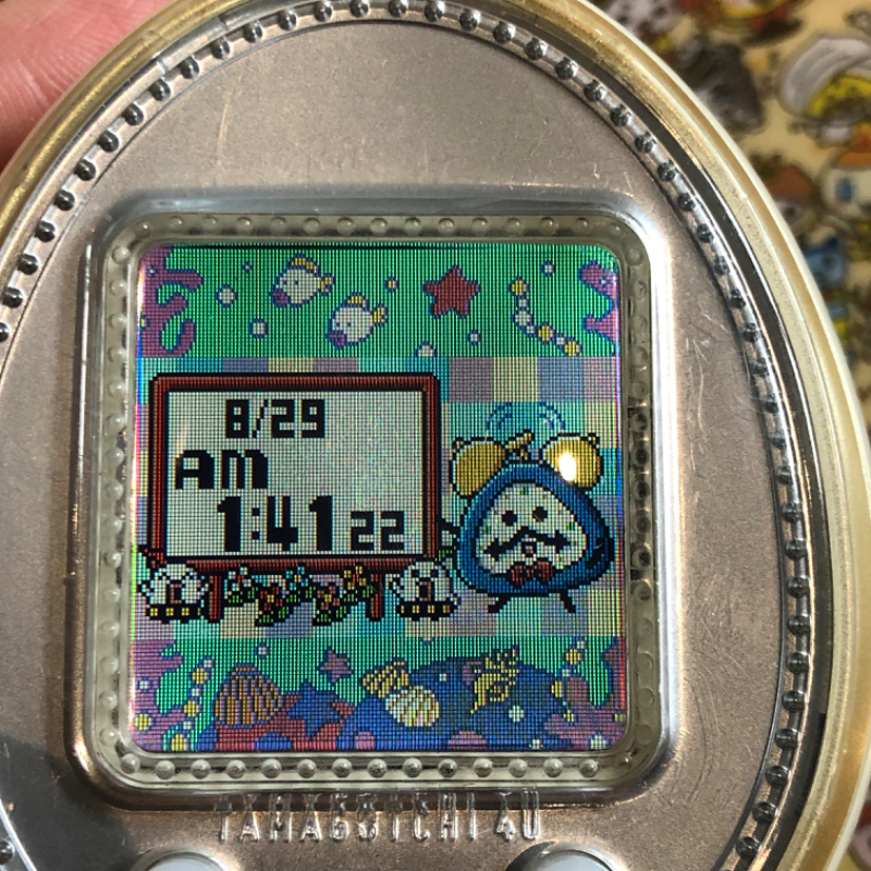 Tamagotchi 4U white | Tamagotchi Center Shop