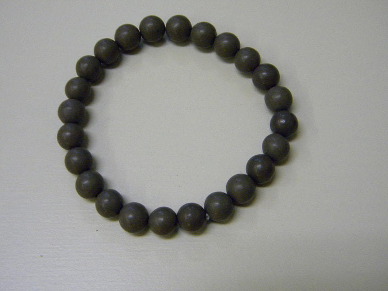 134番 10本限定。8mm玉ブレスレット（最高級の1000年玉川産北投石を