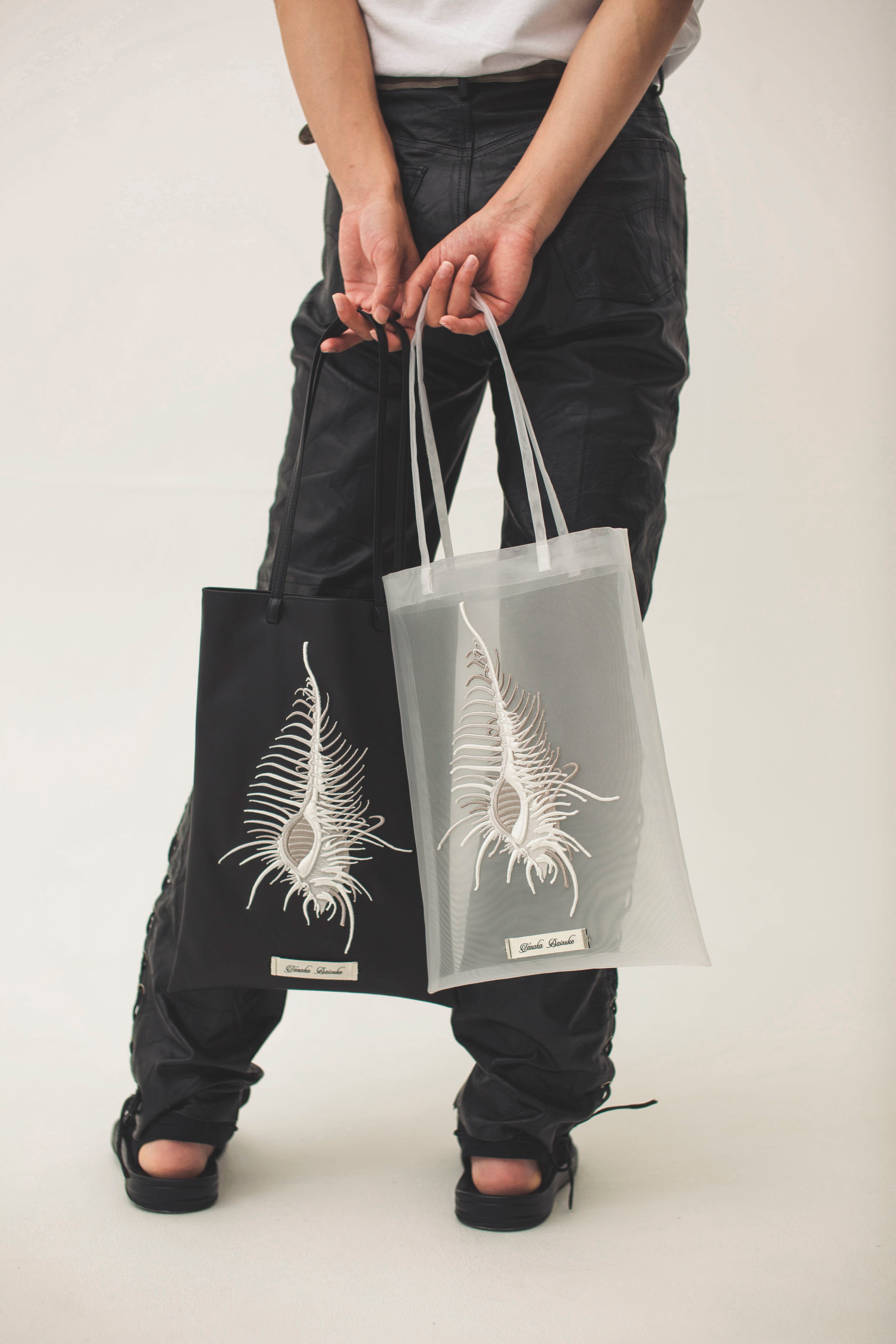 tanakadaisuke AKKIGAI leather bag