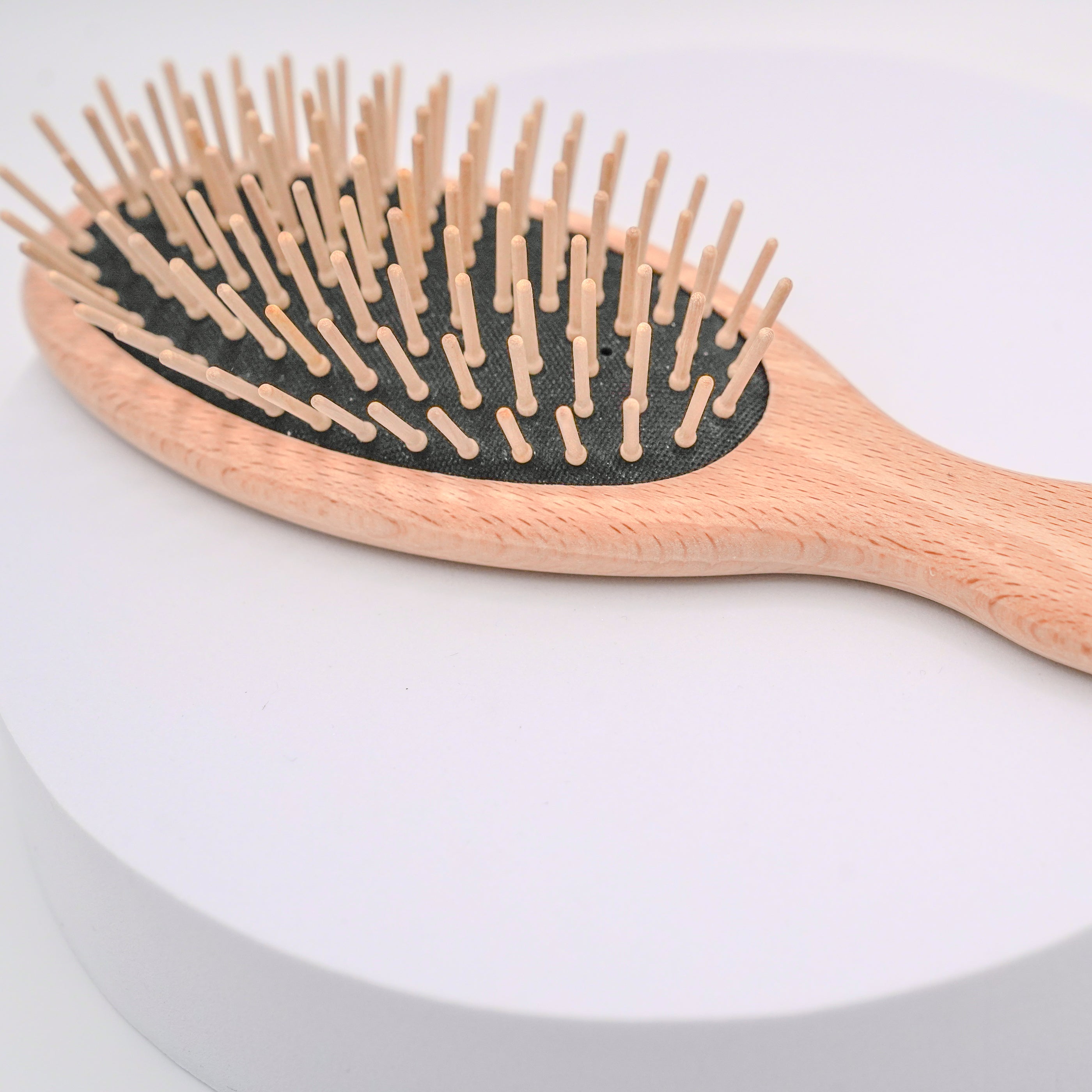 ヘアブラシ(KOST KAMM) – たおやか