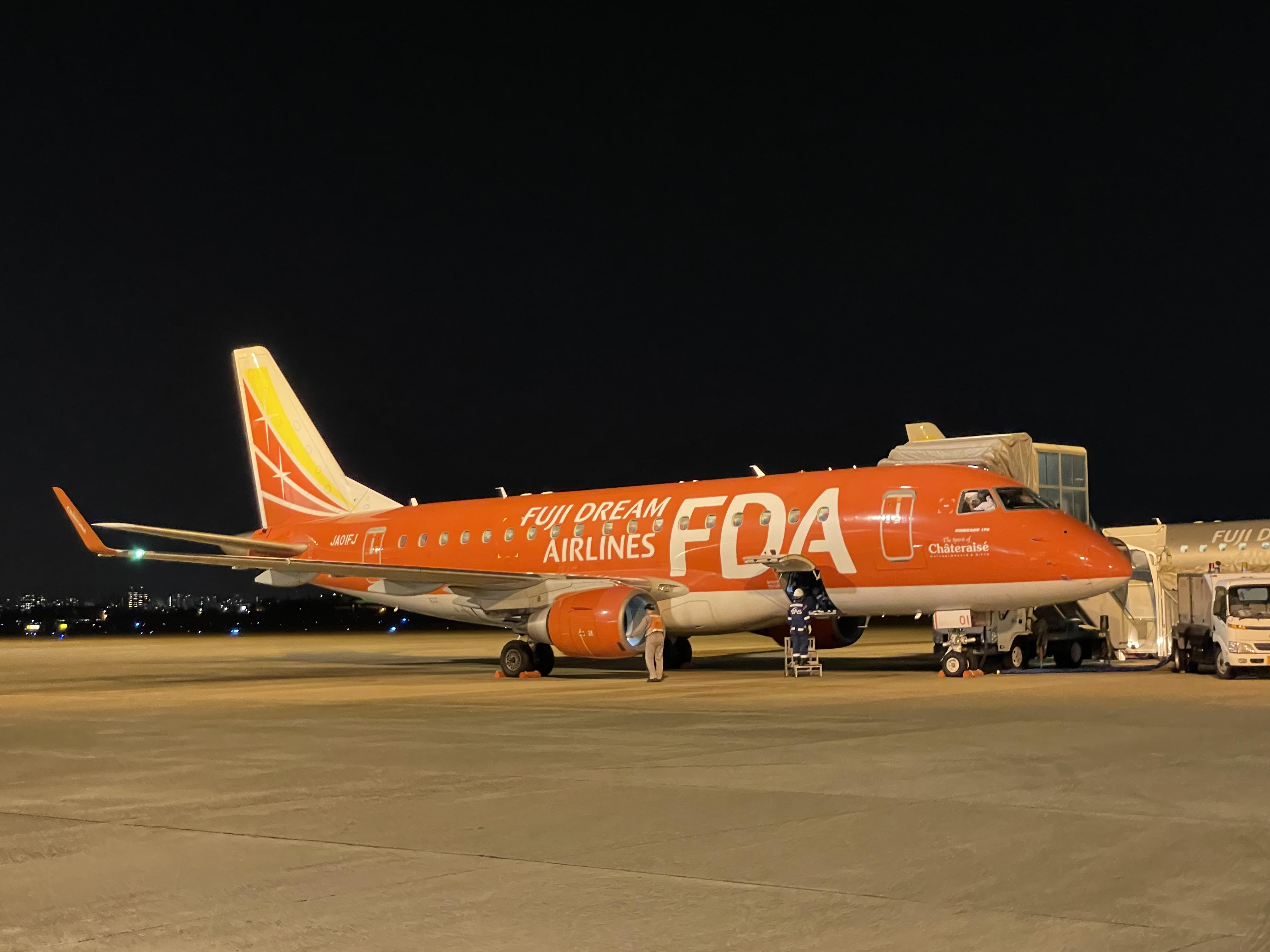 FDA フジドリームエアラインズ EMBRAER 170/175 タミヤ 1/100 エアー