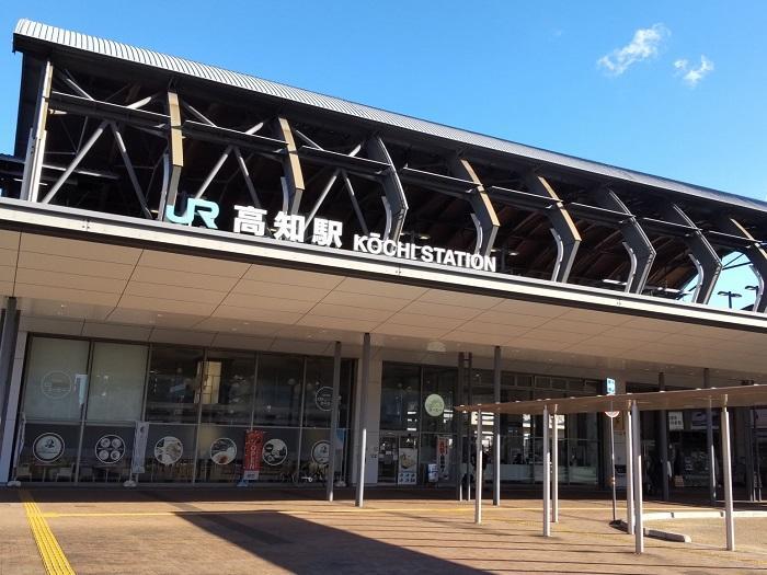 高知駅前の観光スポットやお店、グルメ情報など | たびこふれ