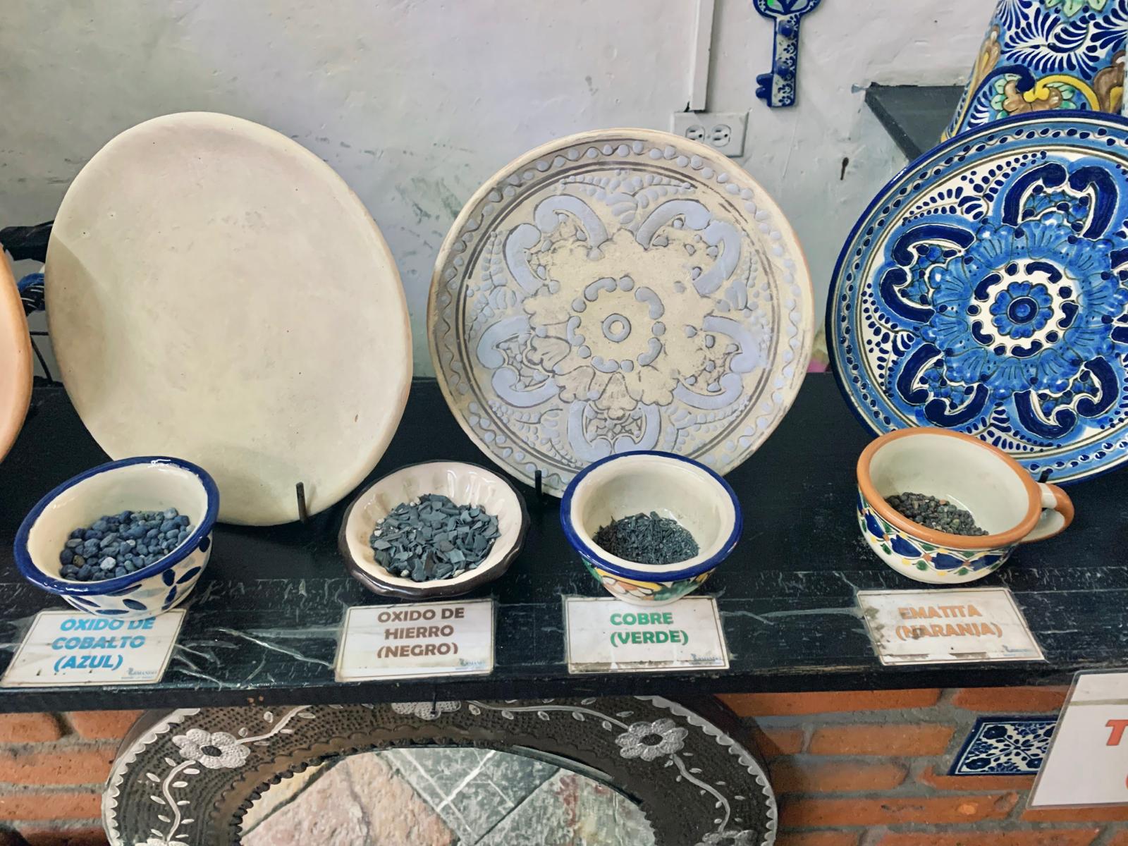 メキシコ焼き物旅】シックなデザインが魅力。プエブラのタラベラ焼き