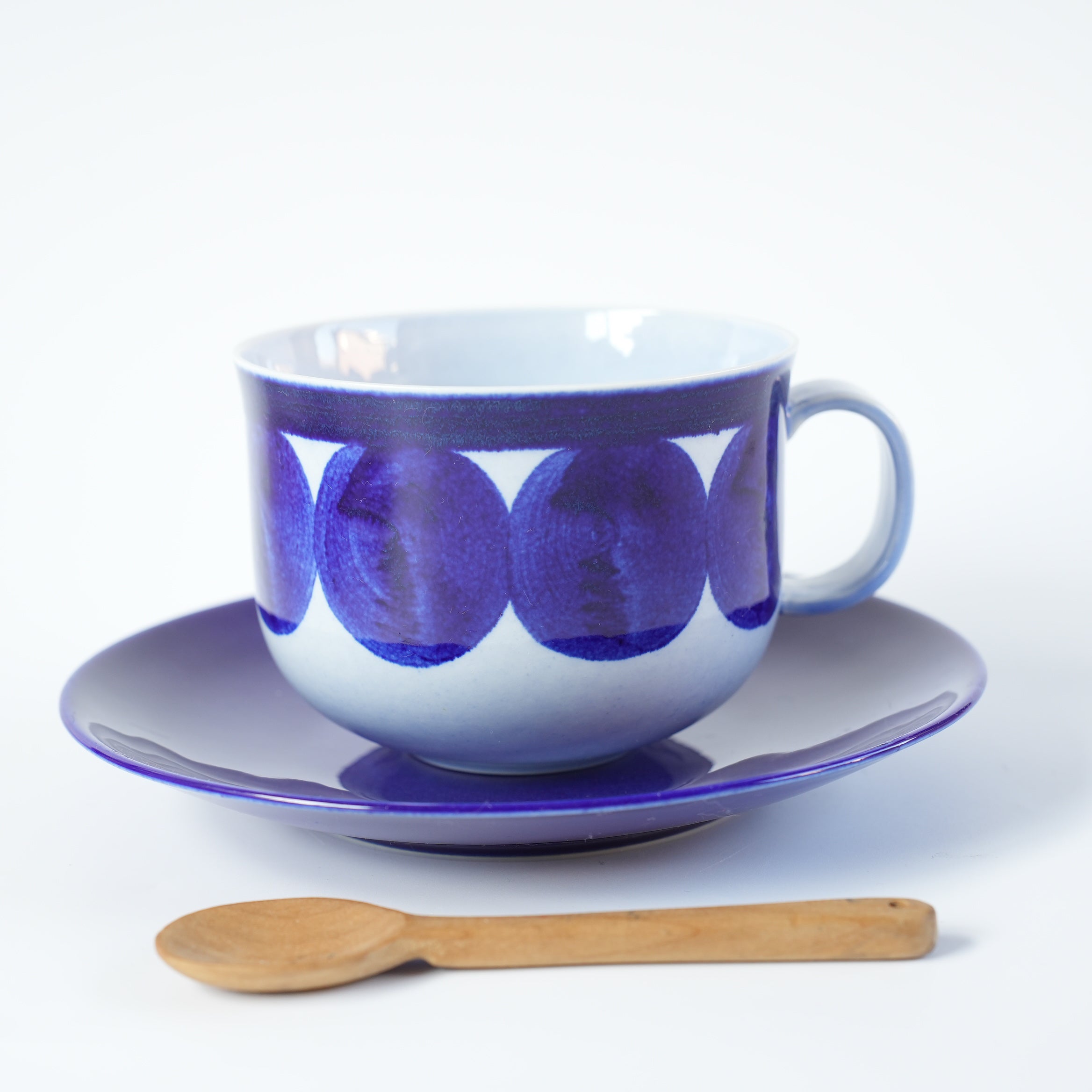 ベルント・フリーベリ——「釉薬の魔術師」が生んだ至高の器 | 北欧食器