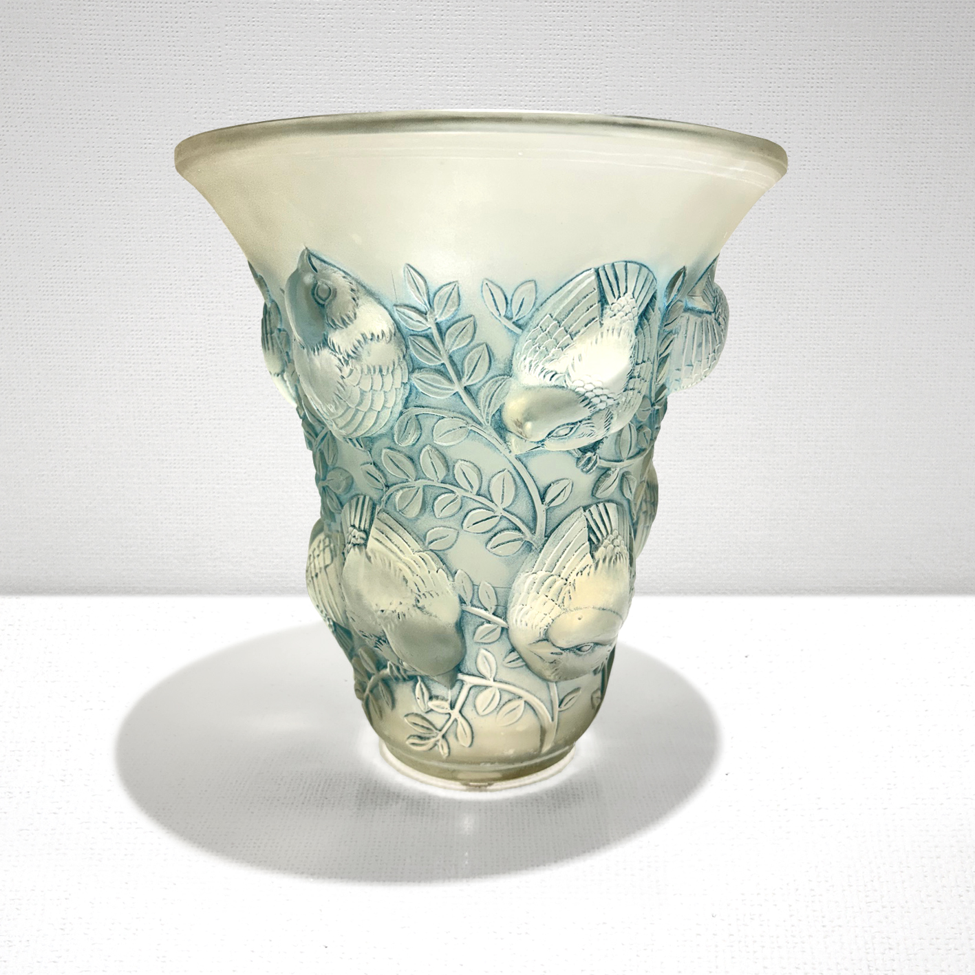 ルネ・ラリック 作 「 パチネ装飾の花瓶・サン フランソワ