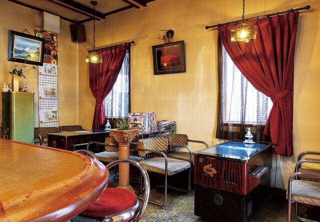 富山の喫茶店】ノスタルジックな雰囲気！ 昭和レトロな「純喫茶」を