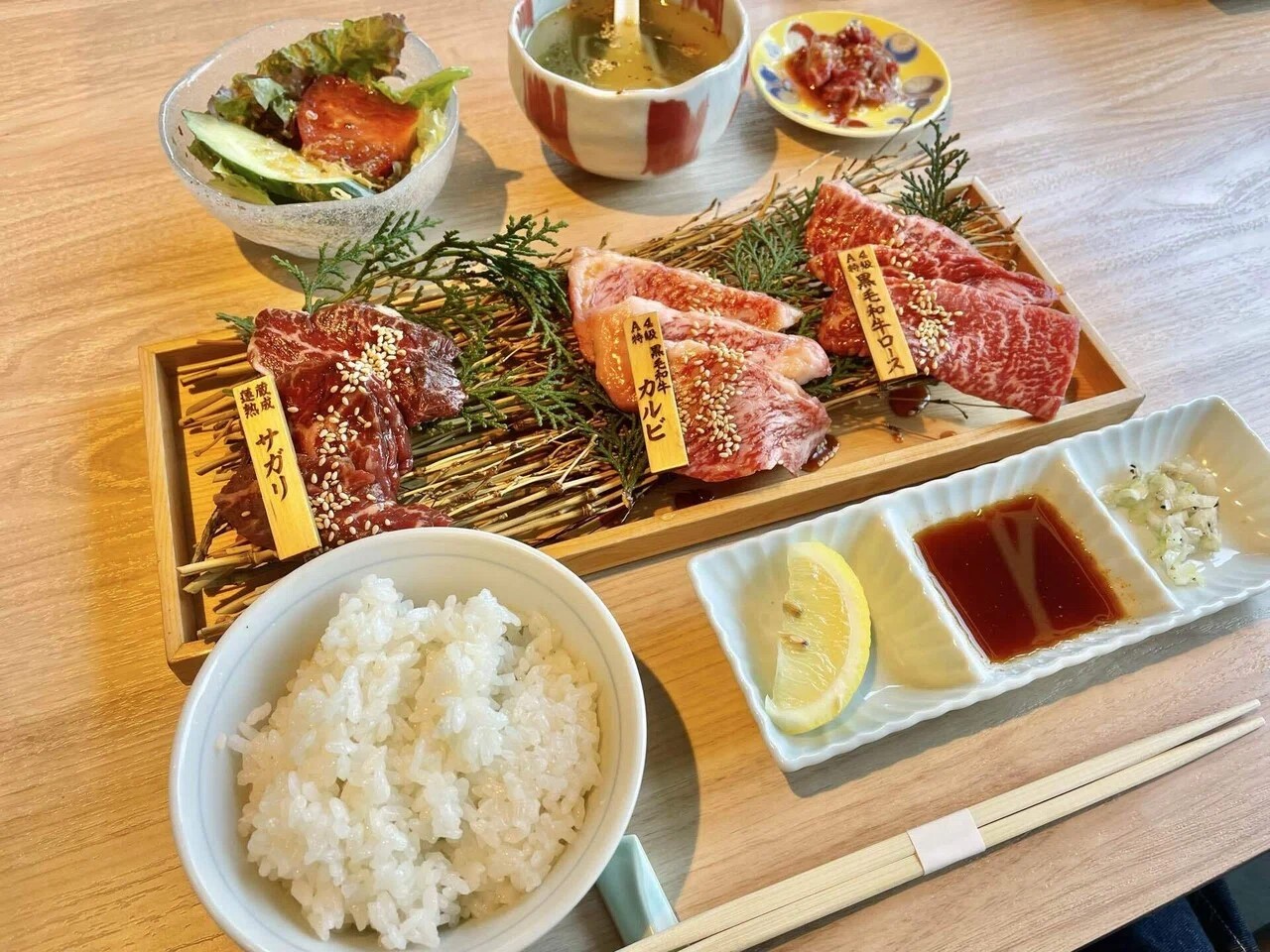 島本町】4月28日に阪急水無瀬駅近くにオープンした「京の焼肉処 蓮蔵