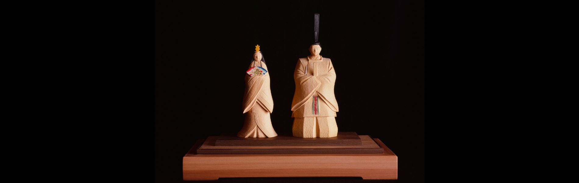 たきかわ木彫 | 木彫作家、瀧川千春・瀧川佐智子の創作活動紹介