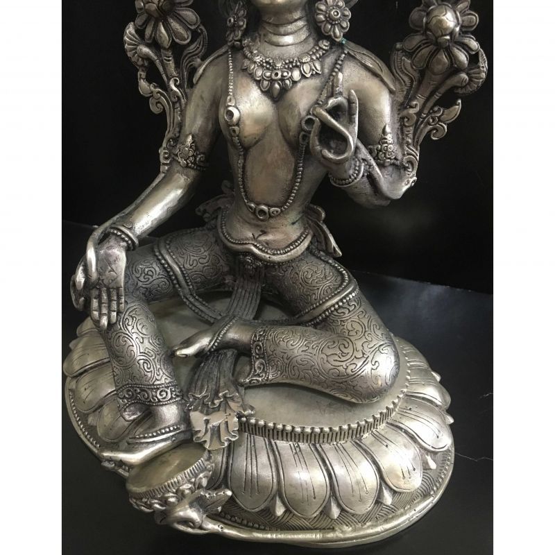 ◇グリーンターラー（緑多羅菩薩）像◇アンティーク風／チベット仏教