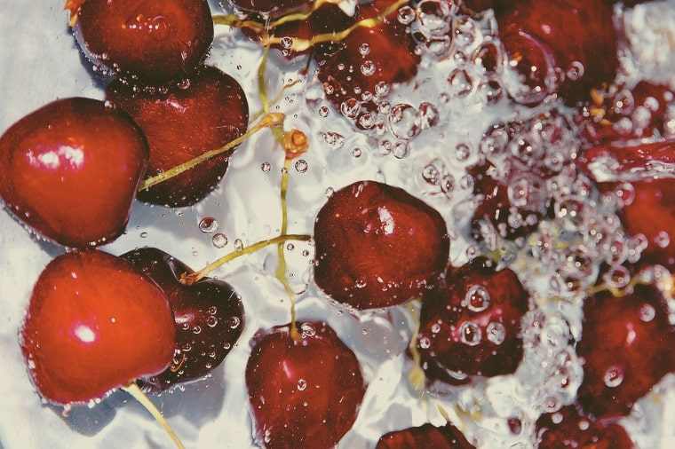 モンタル】アントンスチェリーの香水レビュー｜蜜が広がる