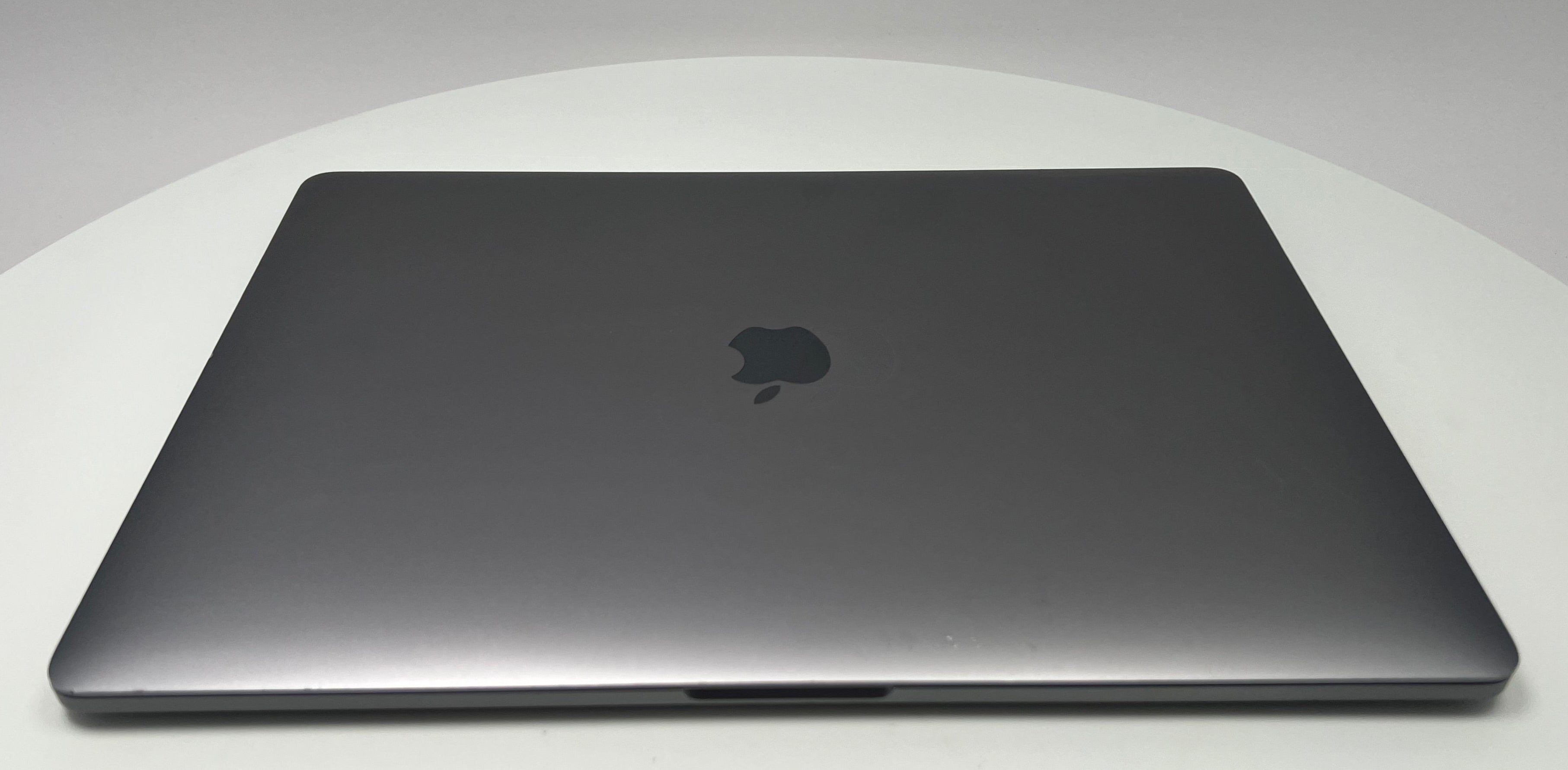 2016 MacBook Pro 15-inch i7 – 16GB RAM 512B SSD Space Gray | Techable