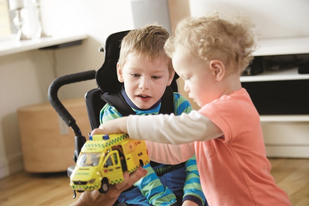 x:pandaエックスパンダ | 小児用座位保持装置 | テクノグリーン販売