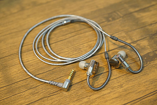 レビュー】ソニー最高峰インイヤー『IER-Z1R』実機レポート - ソニーの