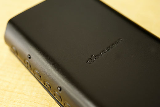 レビュー】「NW-WM1ZM2」「NW-WM1AM2」専用レザーケース『CKL-NWWM1M2