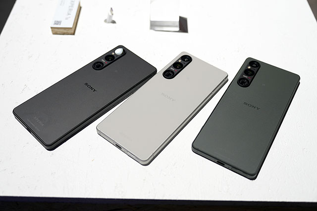納期情報】『Xperia 1 V』SIMフリーモデル限定カラー『カーキグリーン