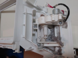 日立、ドラム式洗濯機(BD-SG100F)、東京都中央区で分解清掃 | 相模原市