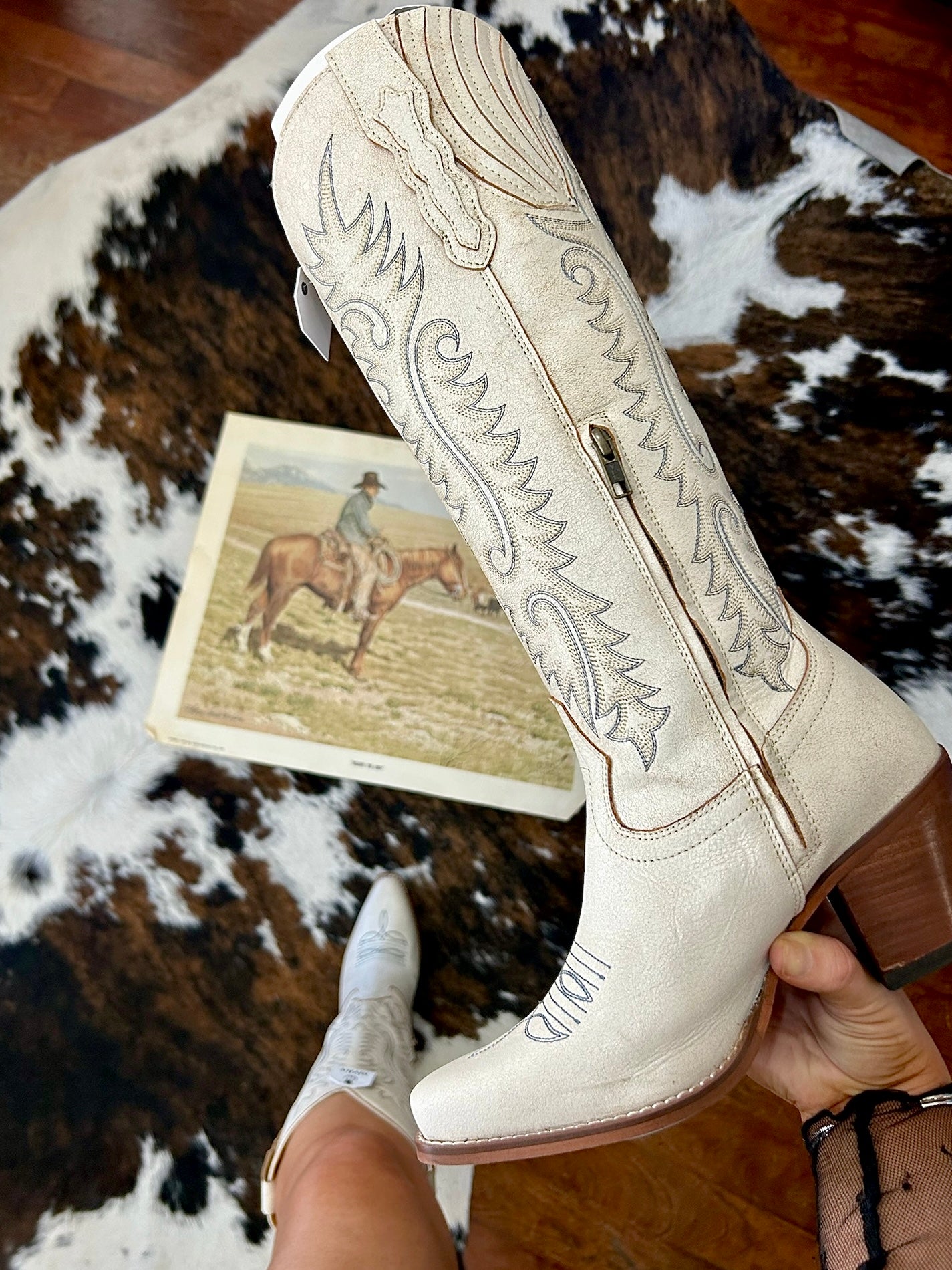 MYRA Ivory Embroidered Leather Boots – Texas Angels