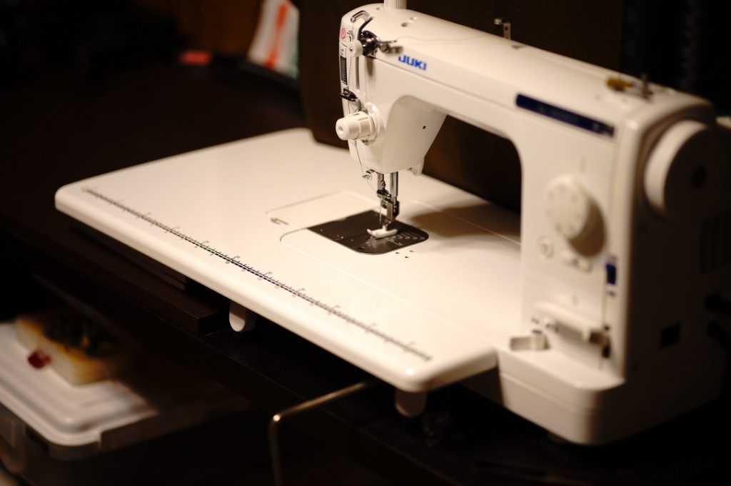 職業用ミシンのJUKI SL-300EXを買って分かったこと【レビュー