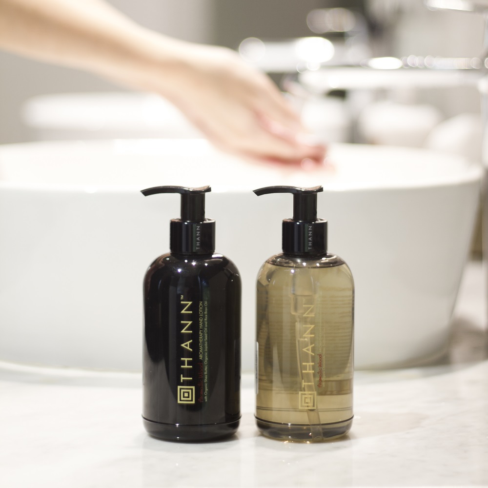 ハンドウォッシュ AW 《アロマティックウッド》 | THANN