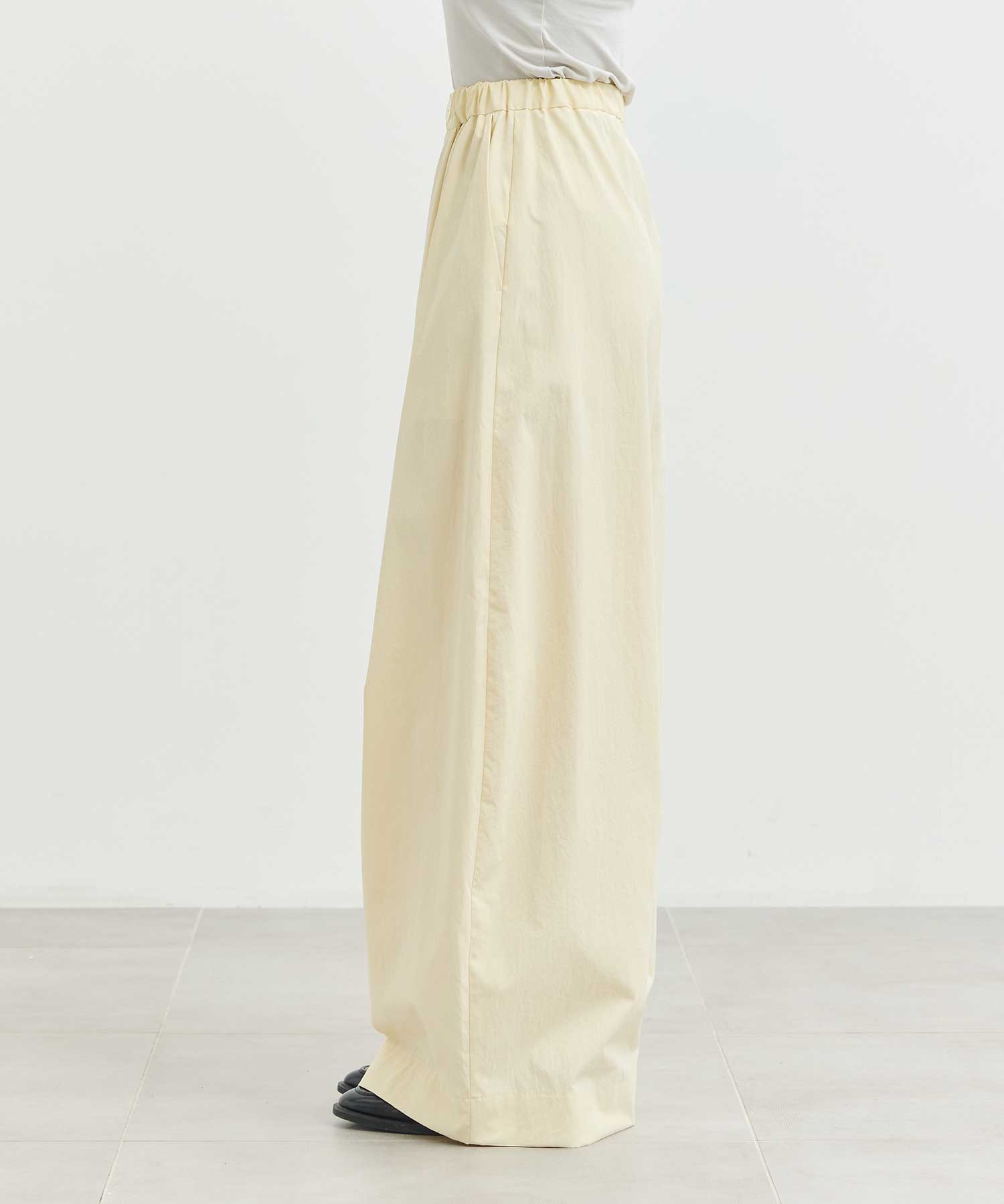 wide cocoon pants｜nagonstans（ナゴンスタンス）正規取り扱い通販