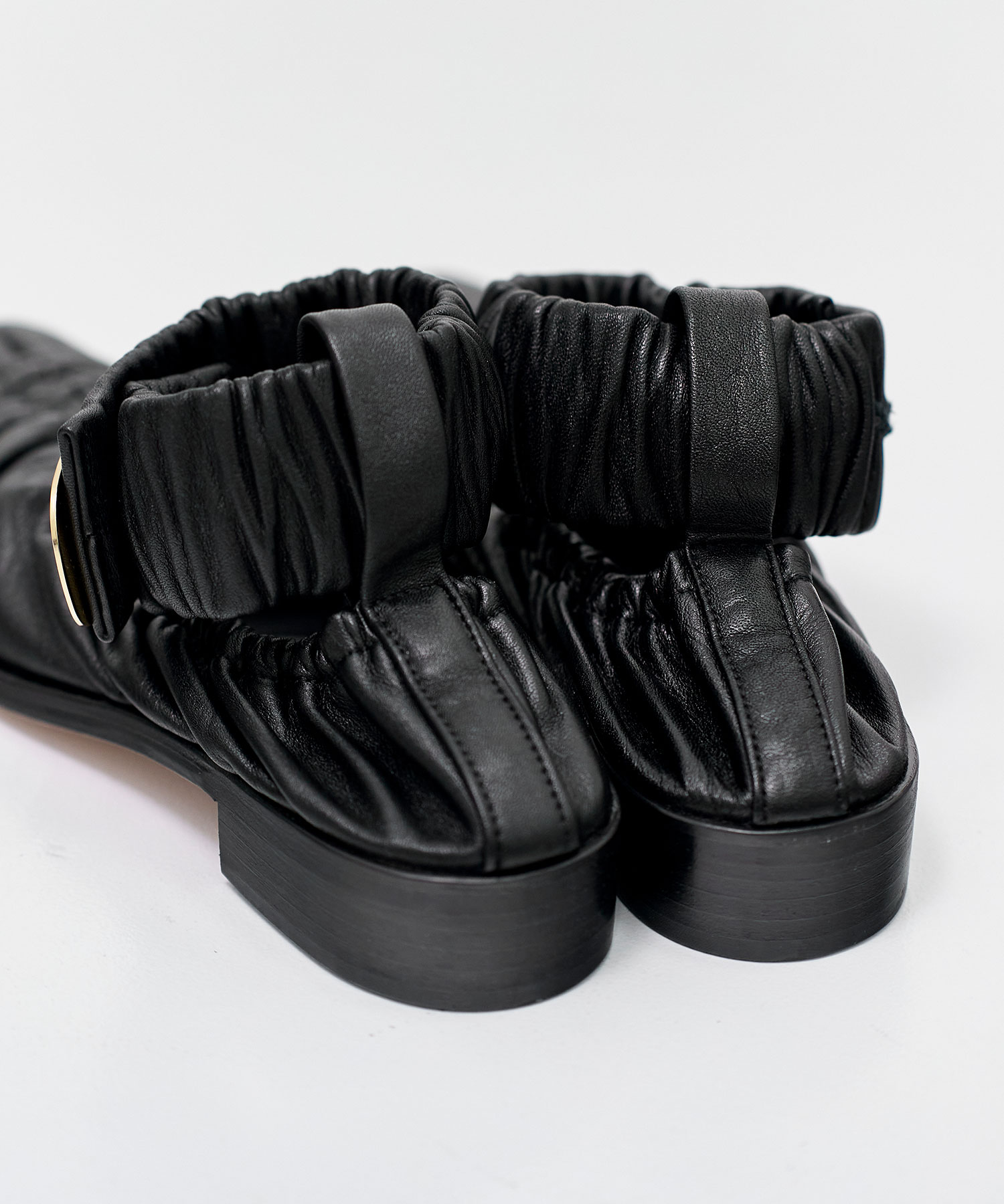 GARWIN HARUNOBUMURATA ハルノブムラタ